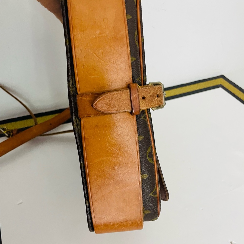 Louis Vuitton Brown Monogram Canvas Shoulder Bag with Tan Leather Trim - Picture 10 of 13